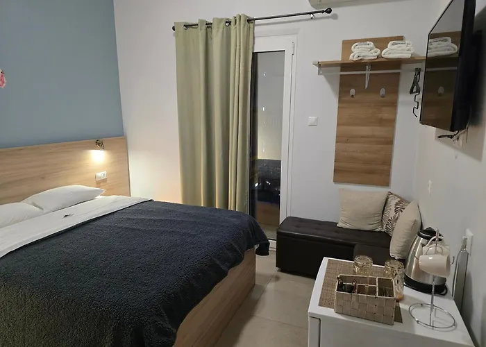 בית הארחה Athenais By Olympus Pantheon 3*